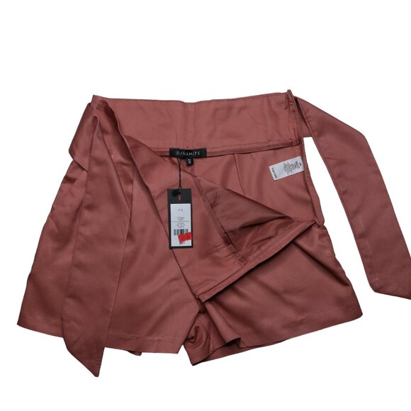 Dynamite Twill Short with Soft Belt in Old Rose, Size Small - Picture 3 of 9